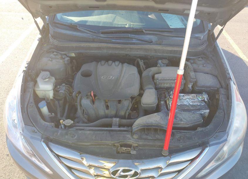 Photo 10 of 2013 Hyundai Sonata SE (VIN 5NPEC4AC4DH792675)