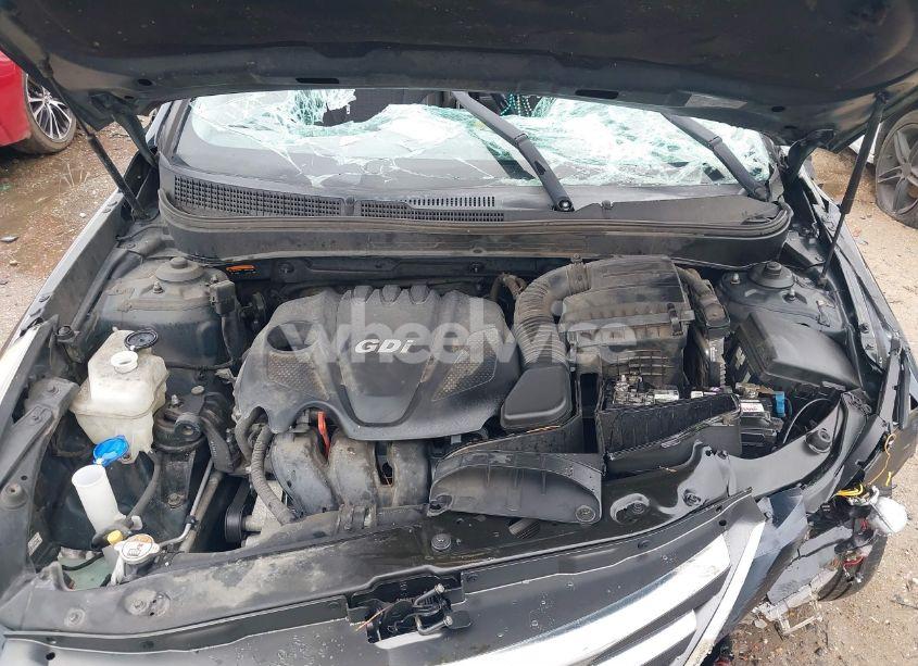 Photo 10 of 2014 Hyundai Sonata SE (VIN 5NPEC4AC4EH850978)