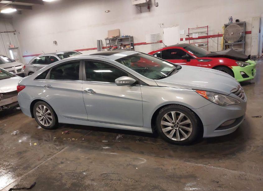 Photo 14 of 2014 Hyundai Sonata LIMITED (VIN 5NPEC4AC4EH914310)