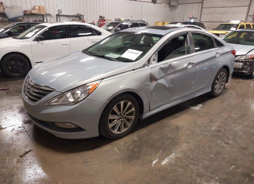Photo 2 of 2014 Hyundai Sonata LIMITED (VIN 5NPEC4AC4EH914310)