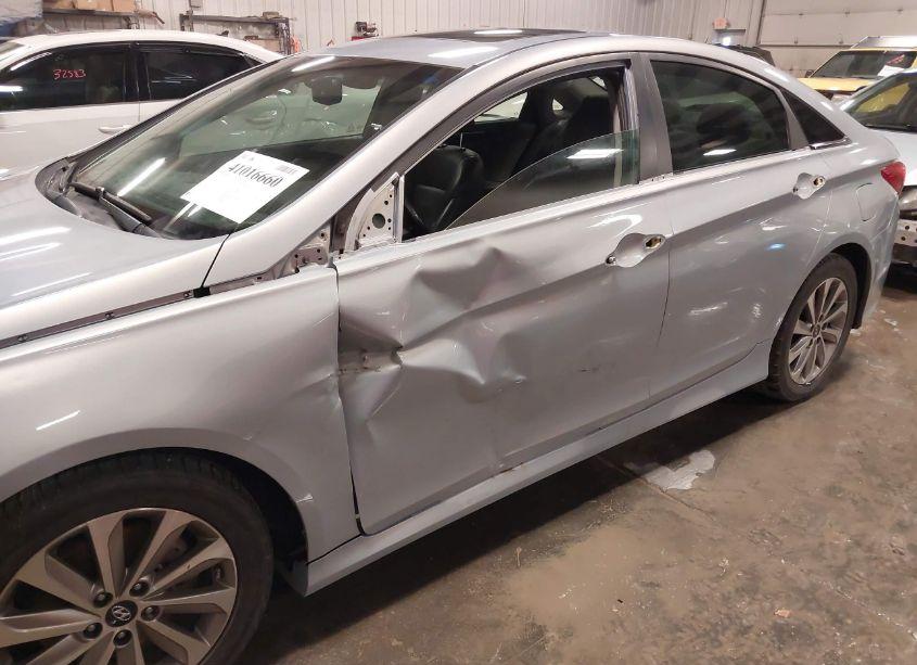 Photo 6 of 2014 Hyundai Sonata LIMITED (VIN 5NPEC4AC4EH914310)
