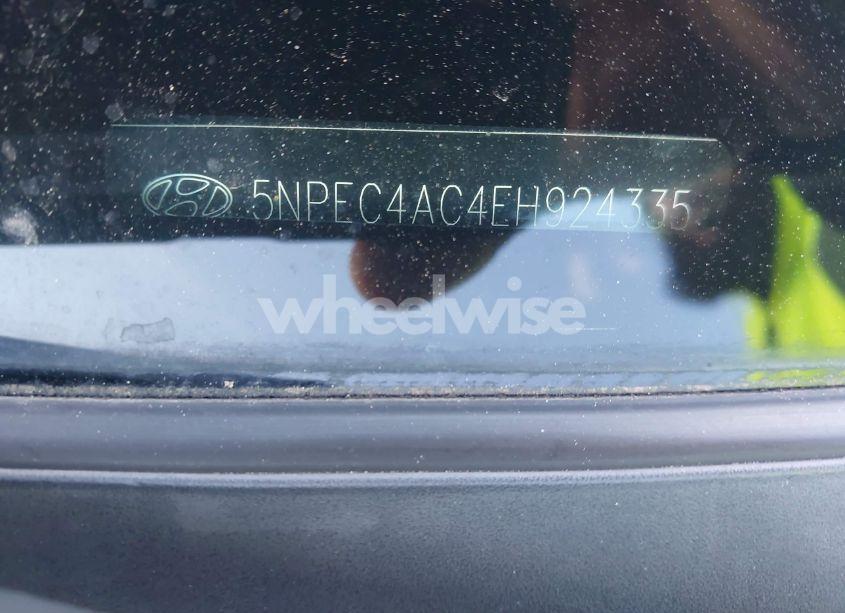 Photo 9 of 2014 Hyundai Sonata SE (VIN 5NPEC4AC4EH924335)