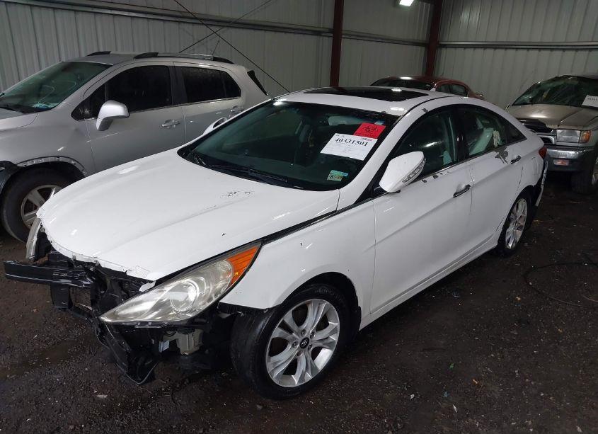 Photo 2 of 2011 Hyundai Sonata LIMITED (VIN 5NPEC4AC5BH002619)