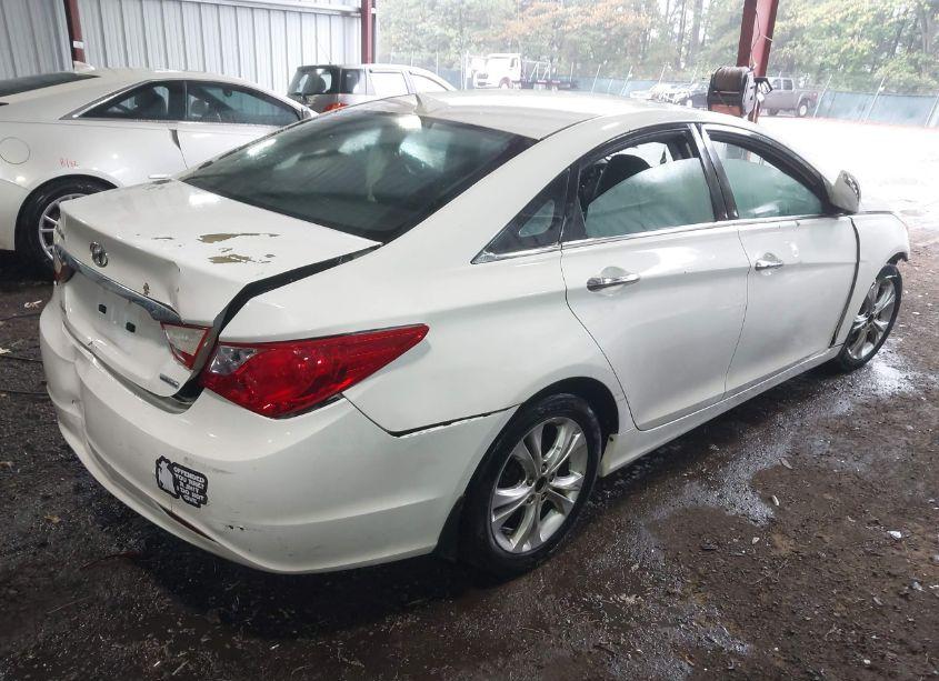 Photo 4 of 2011 Hyundai Sonata LIMITED (VIN 5NPEC4AC5BH002619)