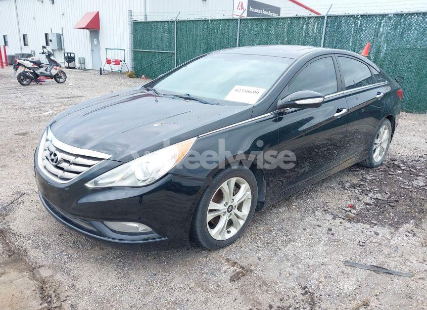 Photo 2 of 2011 Hyundai Sonata LIMITED (VIN 5NPEC4AC5BH003060)