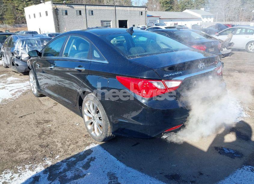 Photo 3 of 2011 Hyundai Sonata SE (VIN 5NPEC4AC5BH027388)