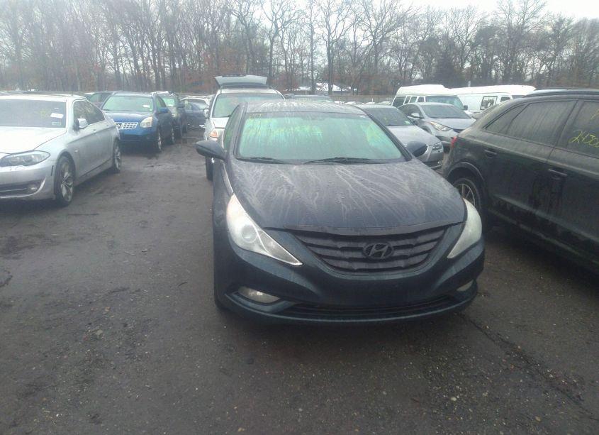Photo 6 of 2011 Hyundai Sonata SE (VIN 5NPEC4AC5BH038200)