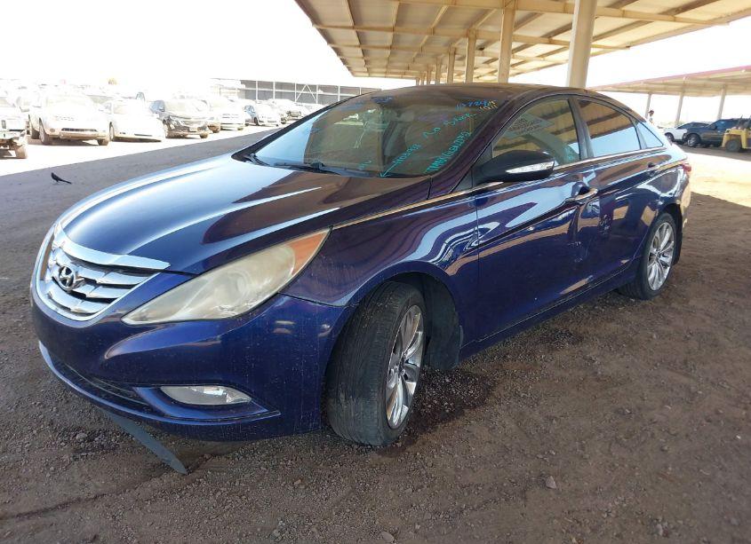 Photo 2 of 2011 Hyundai Sonata SE (VIN 5NPEC4AC5BH039380)