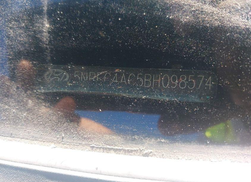 Photo 9 of 2011 Hyundai Sonata SE (VIN 5NPEC4AC5BH098574)