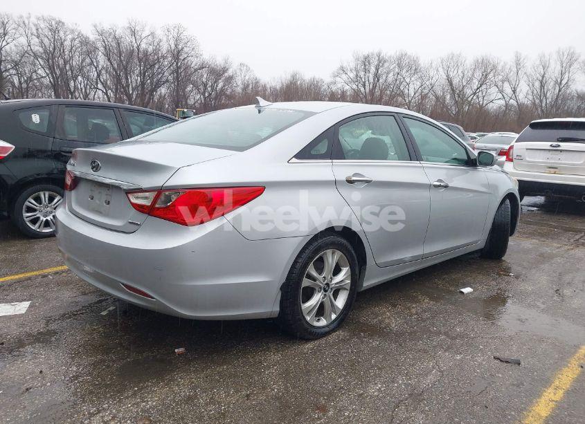 Photo 4 of 2011 Hyundai Sonata LIMITED (VIN 5NPEC4AC5BH110366)