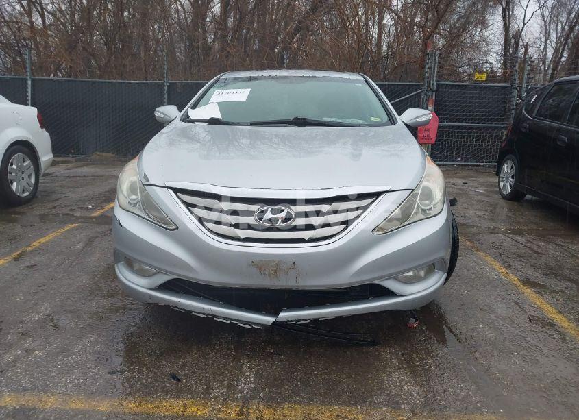 Photo 6 of 2011 Hyundai Sonata LIMITED (VIN 5NPEC4AC5BH110366)