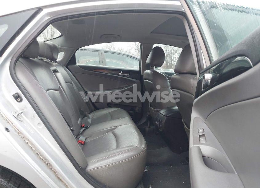 Photo 8 of 2011 Hyundai Sonata LIMITED (VIN 5NPEC4AC5BH110366)