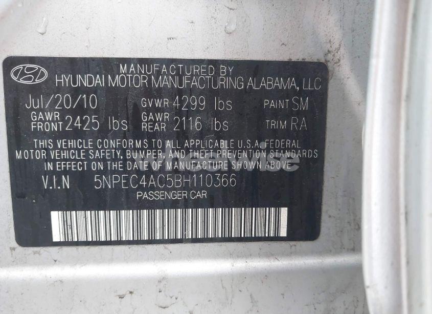 Photo 9 of 2011 Hyundai Sonata LIMITED (VIN 5NPEC4AC5BH110366)