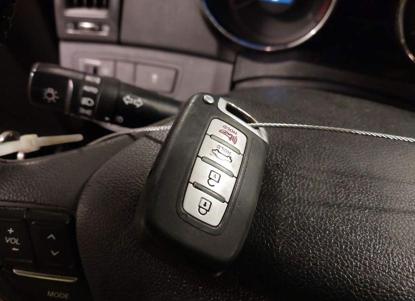 Photo 11 of 2011 Hyundai Sonata LIMITED (VIN 5NPEC4AC5BH131492)