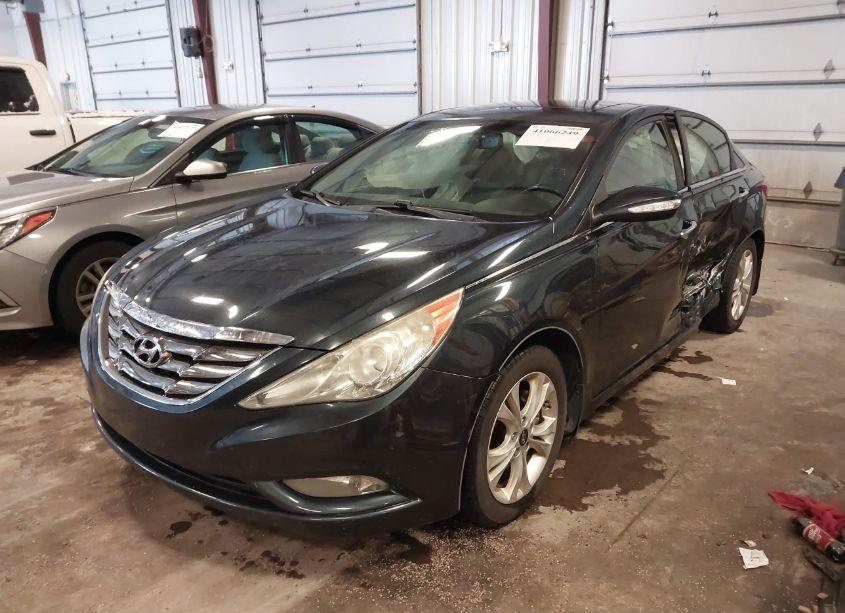 Photo 2 of 2011 Hyundai Sonata LIMITED (VIN 5NPEC4AC5BH131492)