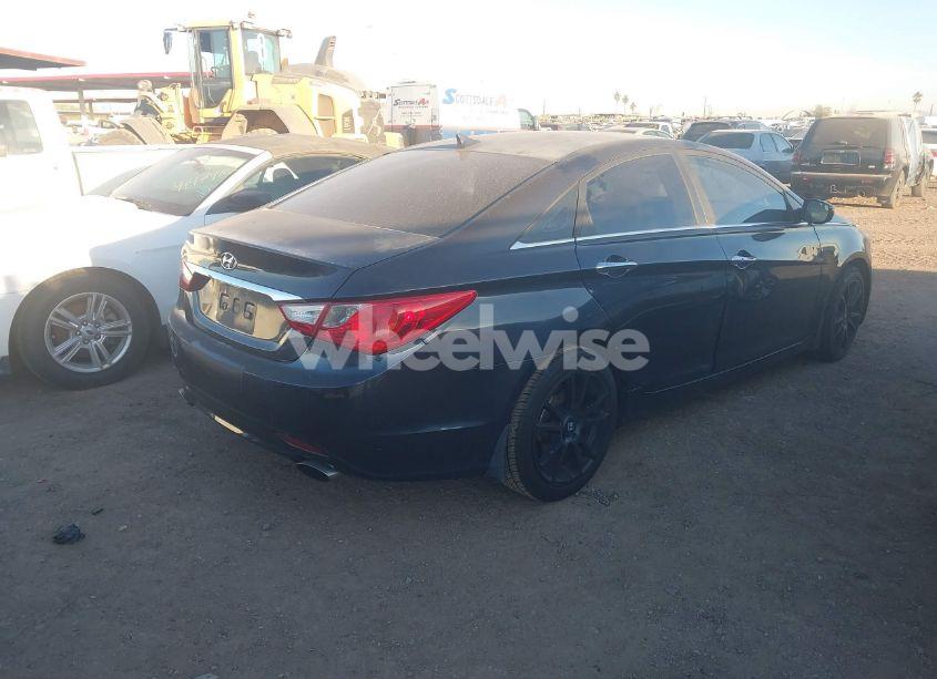 Photo 4 of 2011 Hyundai Sonata SE (VIN 5NPEC4AC5BH163293)