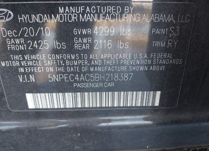 Photo 9 of 2011 Hyundai Sonata LIMITED (VIN 5NPEC4AC5BH218387)