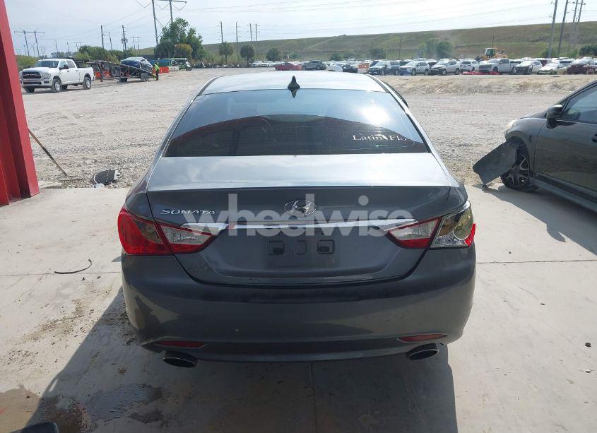 Photo 16 of 2011 Hyundai Sonata SE (VIN 5NPEC4AC5BH238011)