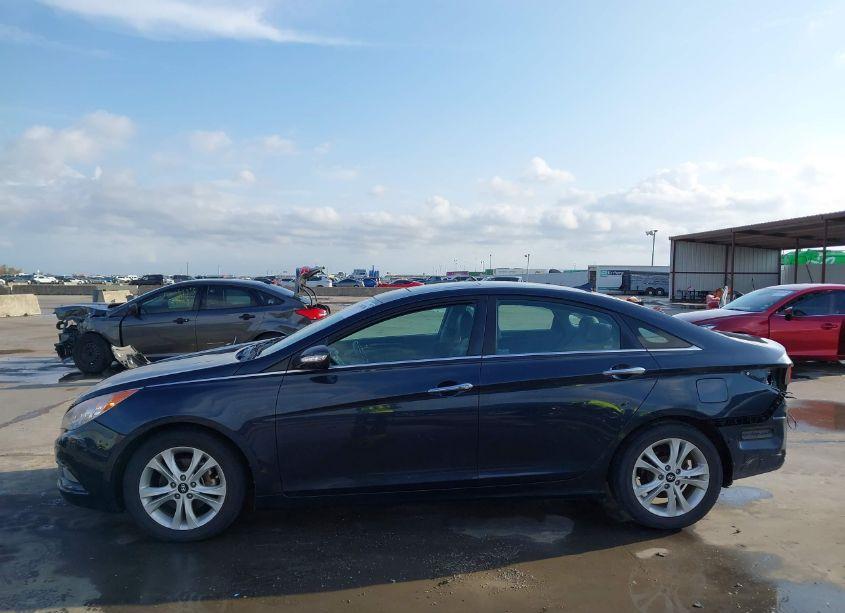 Photo 15 of 2011 Hyundai Sonata LIMITED (VIN 5NPEC4AC5BH240065)