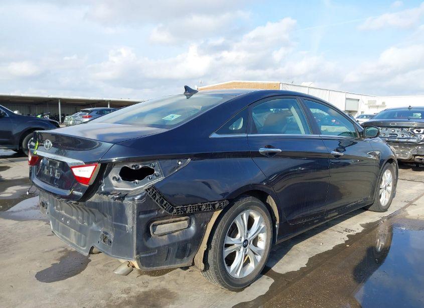 Photo 4 of 2011 Hyundai Sonata LIMITED (VIN 5NPEC4AC5BH240065)
