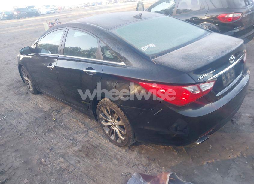 Photo 3 of 2011 Hyundai Sonata SE (VIN 5NPEC4AC5BH258663)