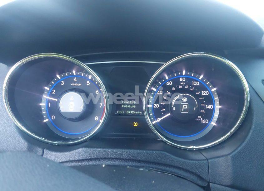 Photo 7 of 2011 Hyundai Sonata SE (VIN 5NPEC4AC5BH258663)