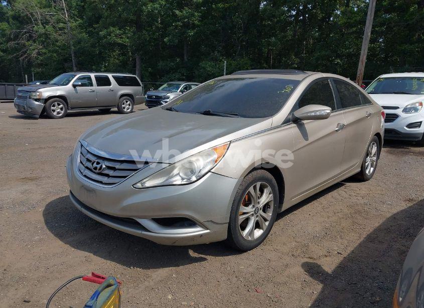 Photo 2 of 2011 Hyundai Sonata LIMITED (VIN 5NPEC4AC5BH277570)