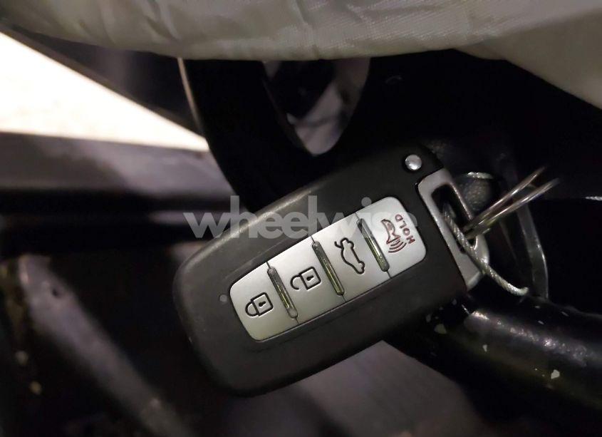 Photo 11 of 2011 Hyundai Sonata SE (VIN 5NPEC4AC5BH278458)