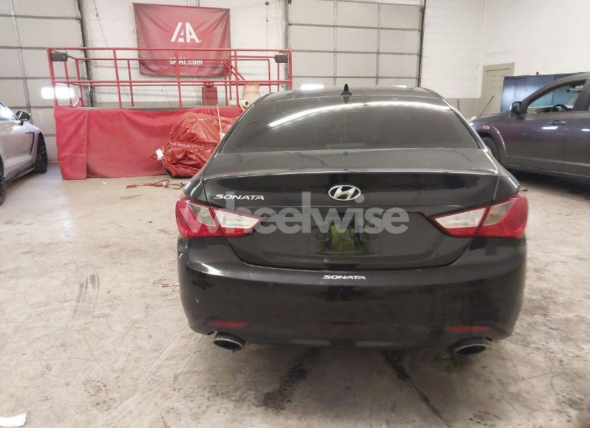 Photo 17 of 2011 Hyundai Sonata SE (VIN 5NPEC4AC5BH278458)