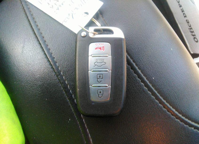 Photo 11 of 2012 Hyundai Sonata SE (VIN 5NPEC4AC5CH355461)