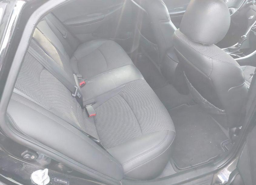 Photo 8 of 2012 Hyundai Sonata SE (VIN 5NPEC4AC5CH355461)