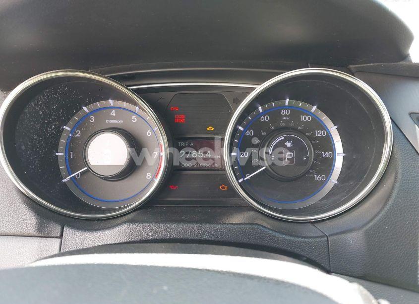 Photo 7 of 2012 Hyundai Sonata SE (VIN 5NPEC4AC5CH370901)