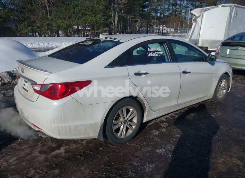 Photo 4 of 2012 Hyundai Sonata SE (VIN 5NPEC4AC5CH413066)