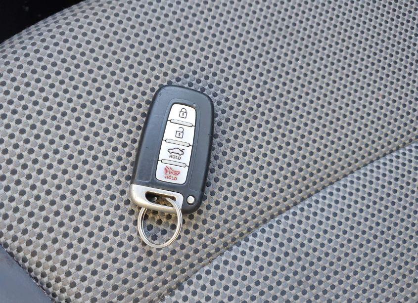 Photo 11 of 2012 Hyundai Sonata SE (VIN 5NPEC4AC5CH420602)