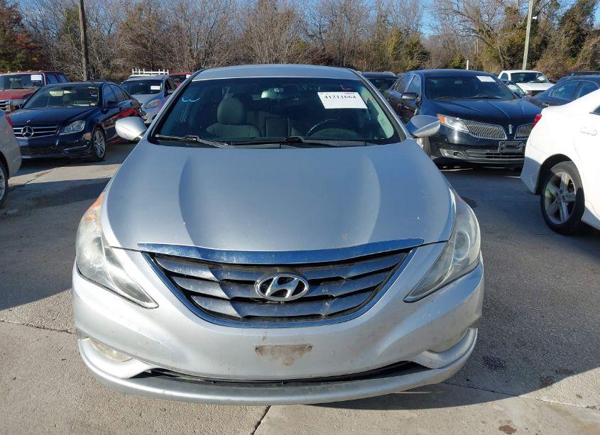 Photo 6 of 2012 Hyundai Sonata SE (VIN 5NPEC4AC5CH420602)