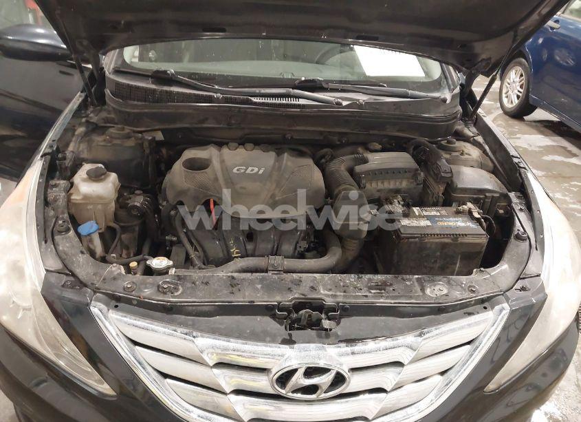 Photo 10 of 2012 Hyundai Sonata SE (VIN 5NPEC4AC5CH421765)