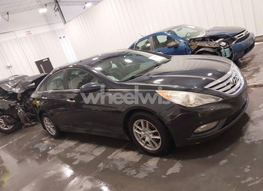Photo 13 of 2012 Hyundai Sonata SE (VIN 5NPEC4AC5CH421765)