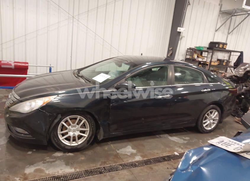 Photo 14 of 2012 Hyundai Sonata SE (VIN 5NPEC4AC5CH421765)