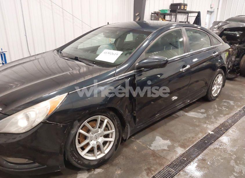 Photo 6 of 2012 Hyundai Sonata SE (VIN 5NPEC4AC5CH421765)