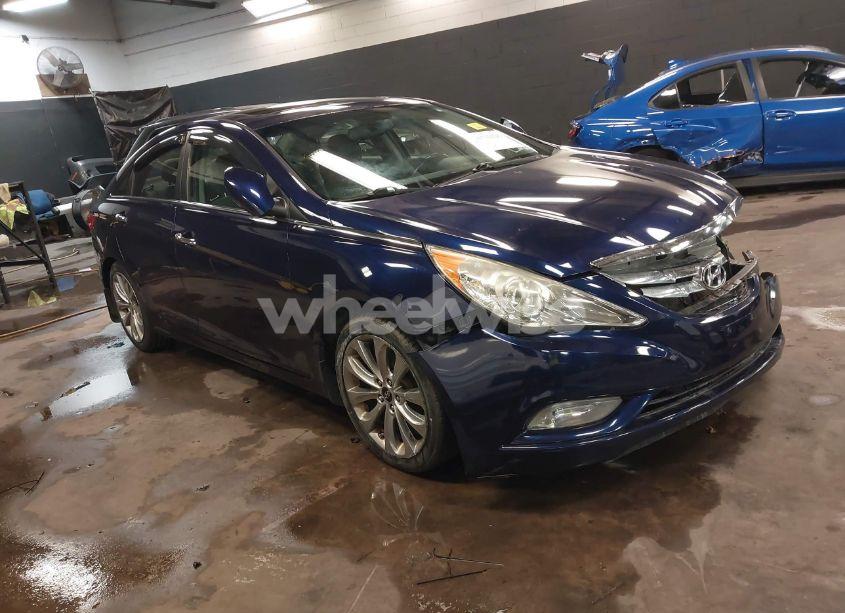 2012 Hyundai Sonata SE (VIN 5NPEC4AC5CH426271) main photo