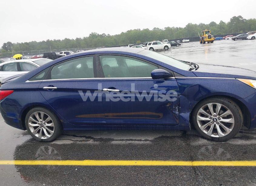 Photo 13 of 2012 Hyundai Sonata SE (VIN 5NPEC4AC5CH485157)
