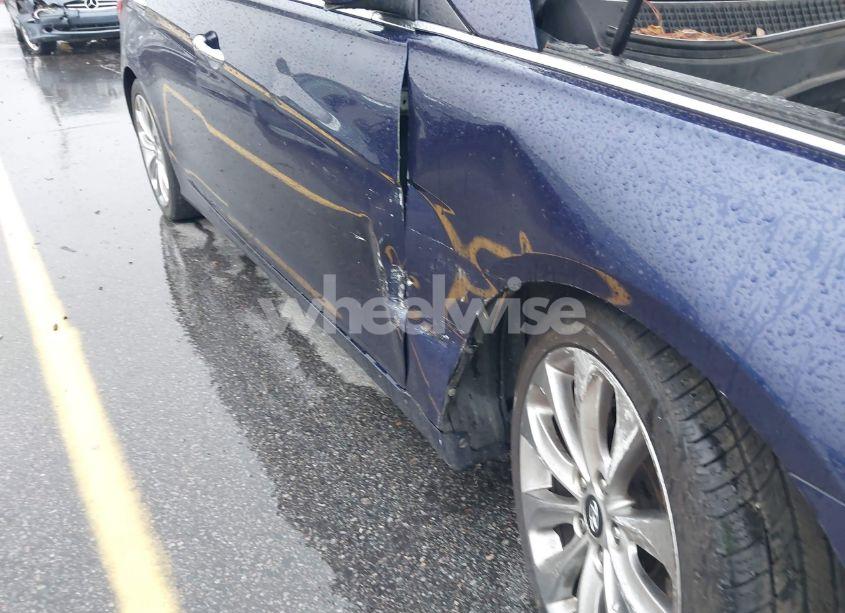 Photo 6 of 2012 Hyundai Sonata SE (VIN 5NPEC4AC5CH485157)