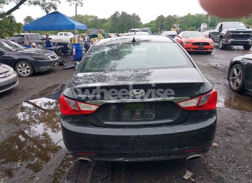 Photo 16 of 2013 Hyundai Sonata SE (VIN 5NPEC4AC5DH515095)