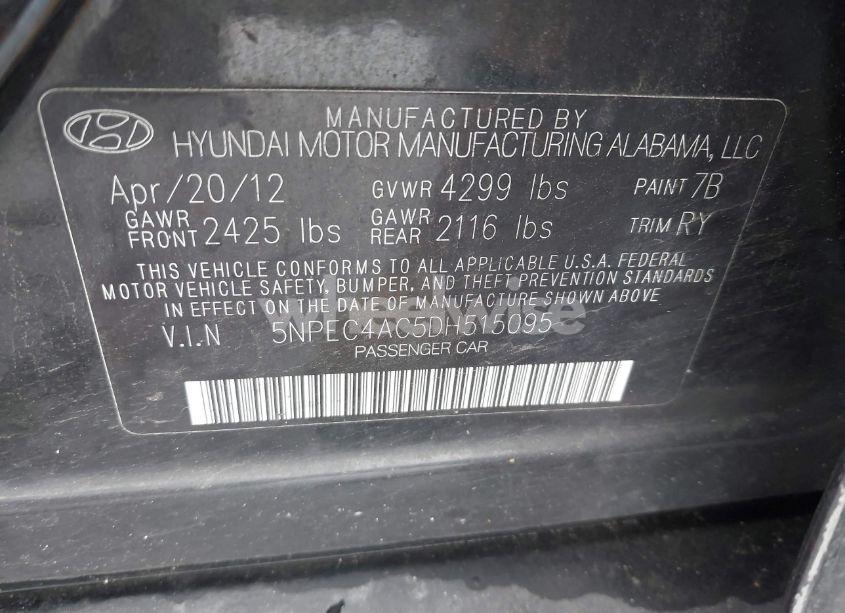 Photo 9 of 2013 Hyundai Sonata SE (VIN 5NPEC4AC5DH515095)