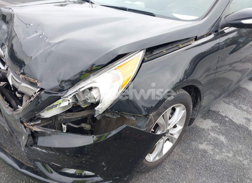 Photo 13 of 2013 Hyundai Sonata LIMITED (VIN 5NPEC4AC5DH520457)
