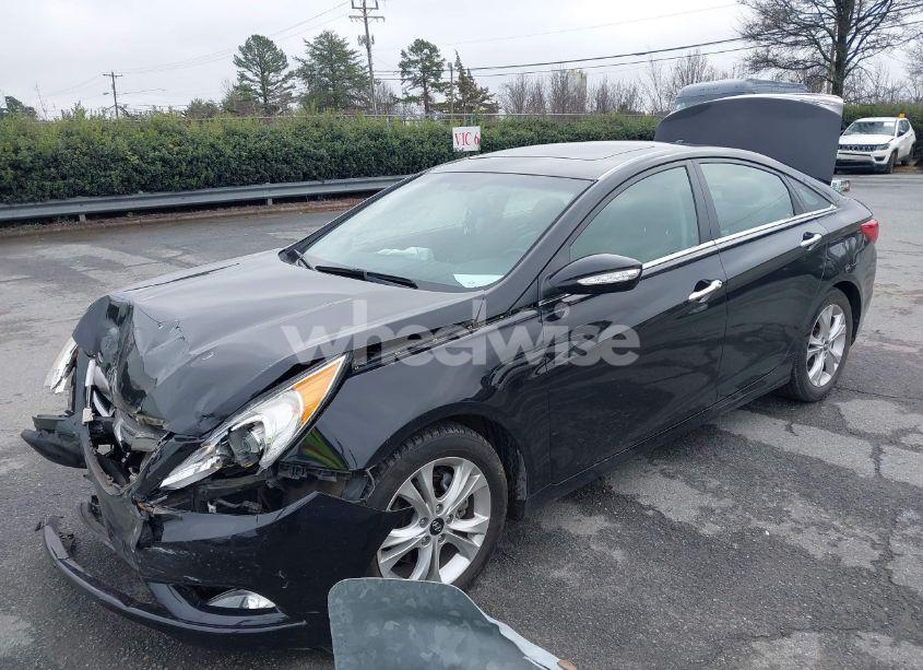 Photo 2 of 2013 Hyundai Sonata LIMITED (VIN 5NPEC4AC5DH520457)