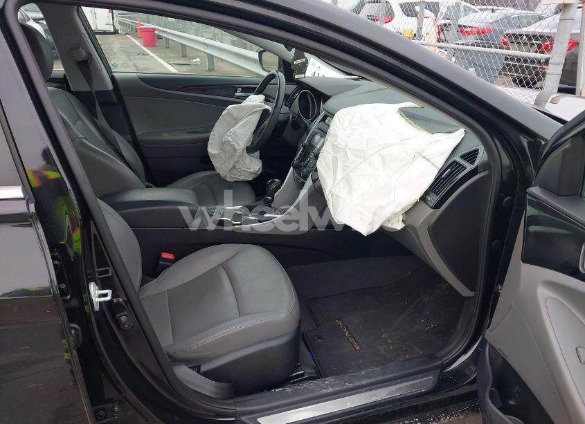 Photo 5 of 2013 Hyundai Sonata LIMITED (VIN 5NPEC4AC5DH520457)