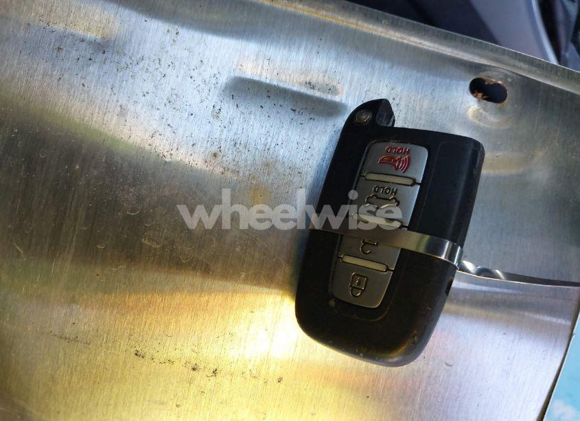 Photo 11 of 2013 Hyundai Sonata LIMITED (VIN 5NPEC4AC5DH520510)