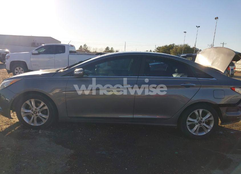 Photo 14 of 2013 Hyundai Sonata LIMITED (VIN 5NPEC4AC5DH520510)