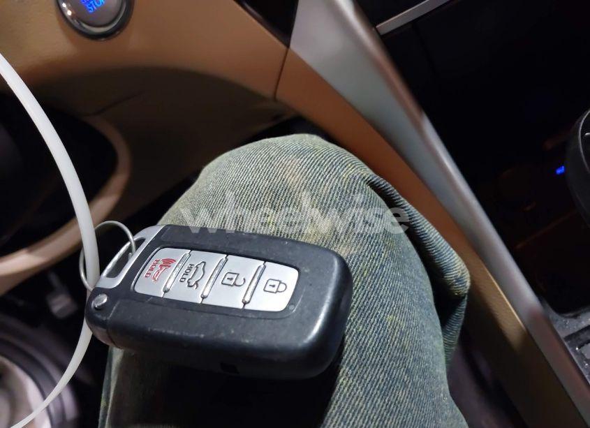 Photo 11 of 2013 Hyundai Sonata LIMITED (VIN 5NPEC4AC5DH529935)